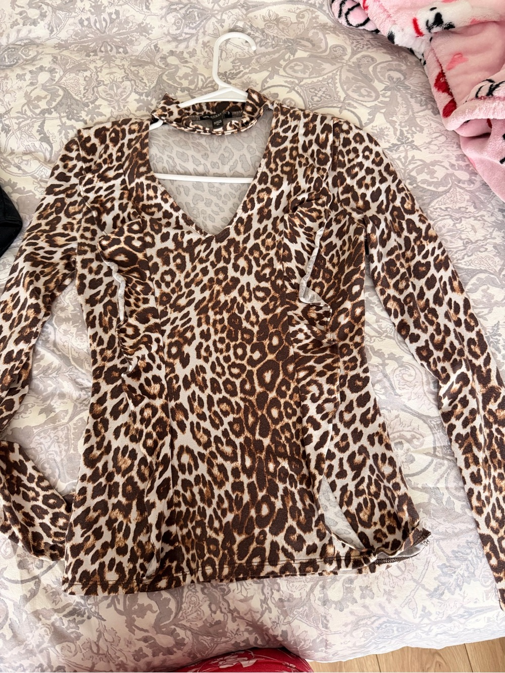 Guess Leopard Print Long Sleeve V-Neck Top - Brown/Black